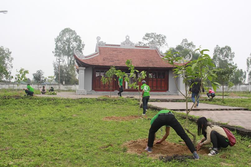 Trồng[-]110[-]cây[-]hoa[-]ngọc[-]lan[-]tại[-]10[-]điểm[-]di[-]tích[-]lịch[-]sử,[-]đền,[-]chùa[-]trên[-]địa[-]bàn[-]tỉnh[-]Nghệ[-]An:[-]Góp[-]thêm[-]màu[-]xanh[-]cho[-]mảnh[-]đất[-]địa[-]linh[-]nhân[-]kiệt[-]